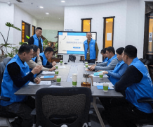 到“手机拍摄布光技巧”“剪映一键套用模板”